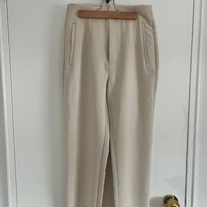 Stradivarius - Women's High-waisted, cropped Trousers (US 6)